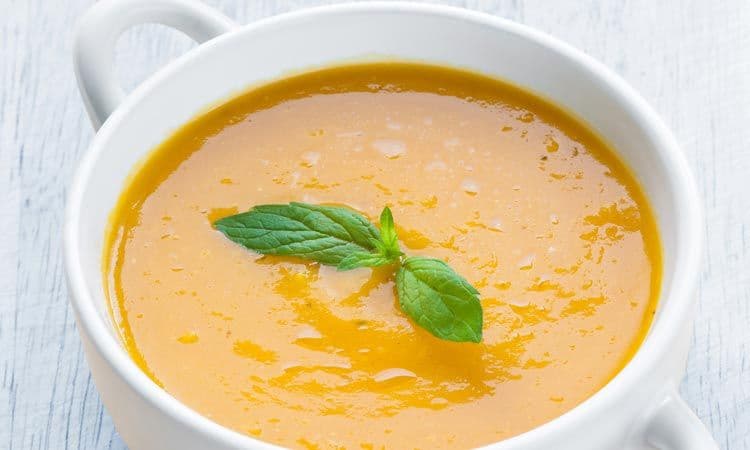 Sopa crema de calabaza y avena