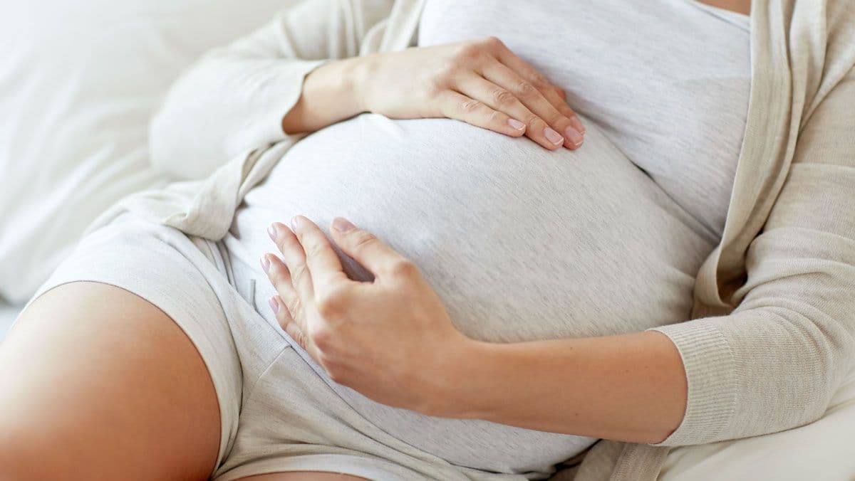 Tercer trimestre de embarazo: así crece tu bebé semana a semana 