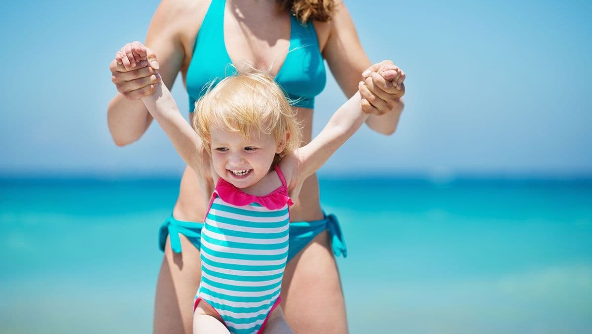 Vacaciones con un bebé: organización, cuidados y tips que hacen la diferencia