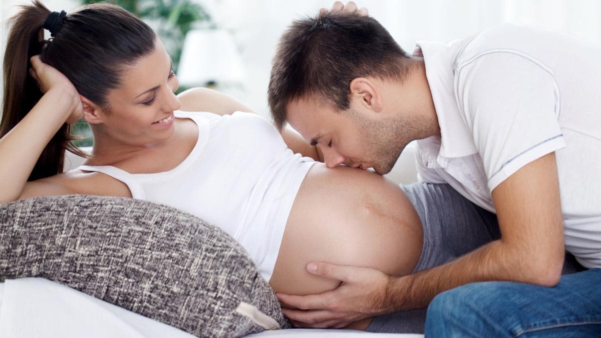 Síntomas de embarazo… ¡en el papá!