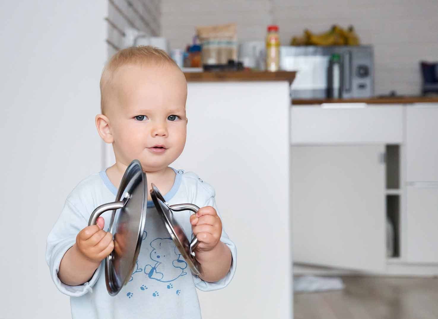 Seguridad en la cocina: consejos clave para cuidar a tus hijos